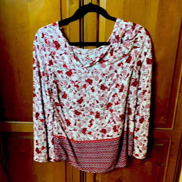 Women’s Blouses - Picture 1 of 2